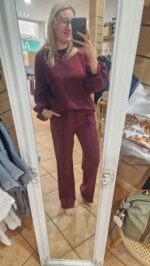 CONJUNTO CHÁNDAL OVERSIZE BURDEOS