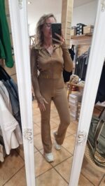 CONJUNTO CHÁNDAL ACAMPANADO MARRÓN