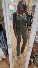 CONJUNTO CHÁNDAL ACAMPANADO VERDE - Imagen 3